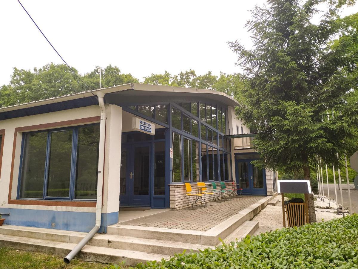 Hotel Dorcas Center&Camping Debrecín Exteriér fotografie